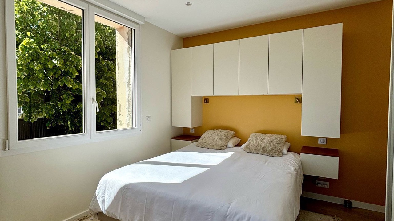 Photo of Bedroom in Les Pennes-Mirabeau