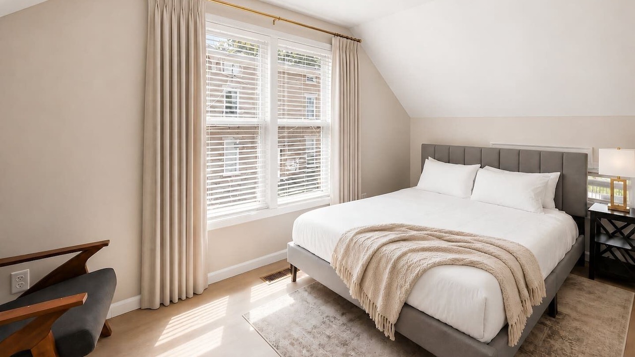 Photo of Bedroom in Corryville