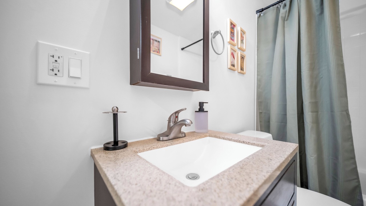 Photo of Bathroom in Hyde Park