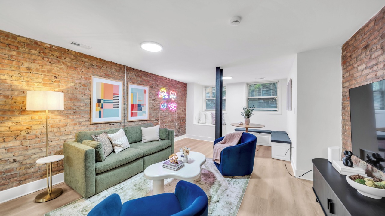 Photo of Livingroom in Hyde Park