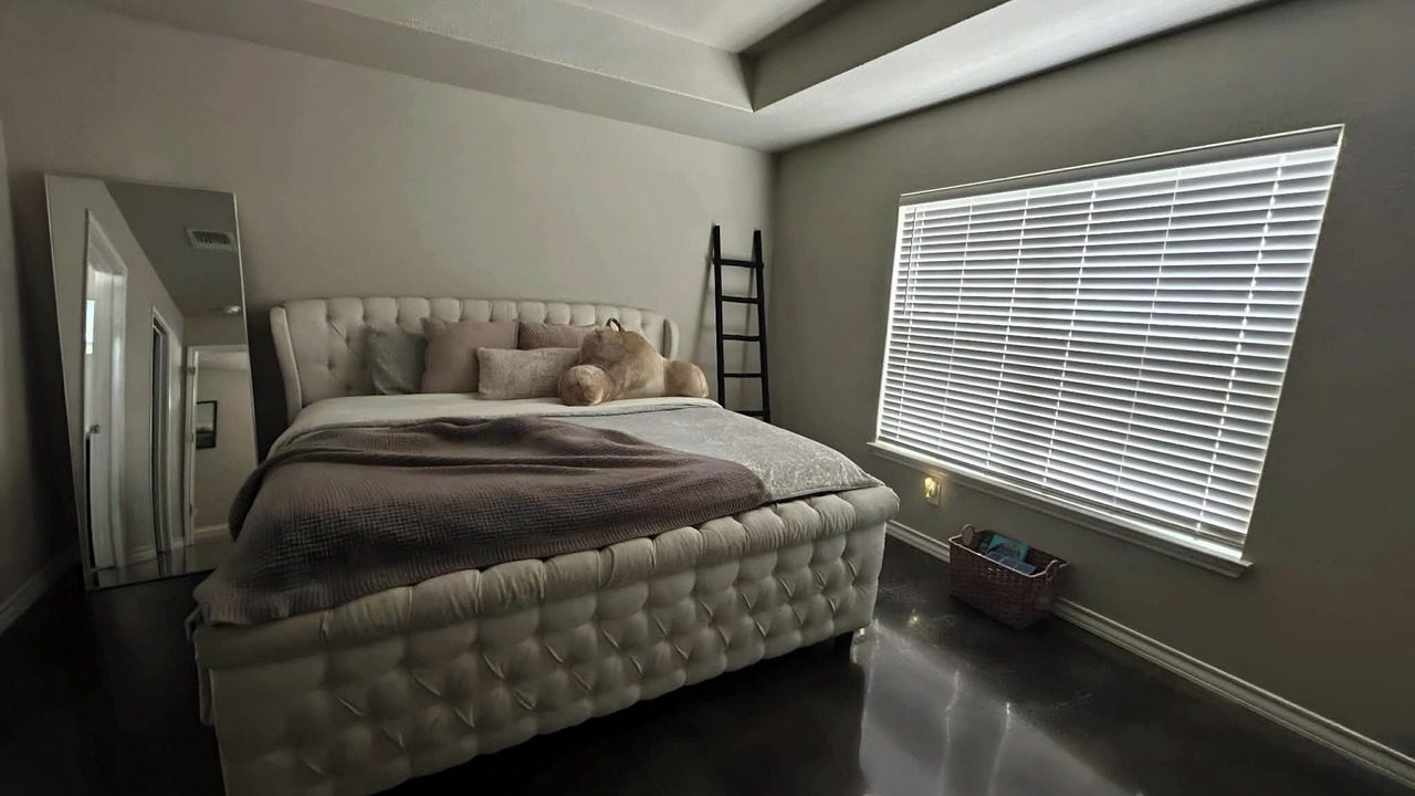 Photo of Bedroom in Spring Branch