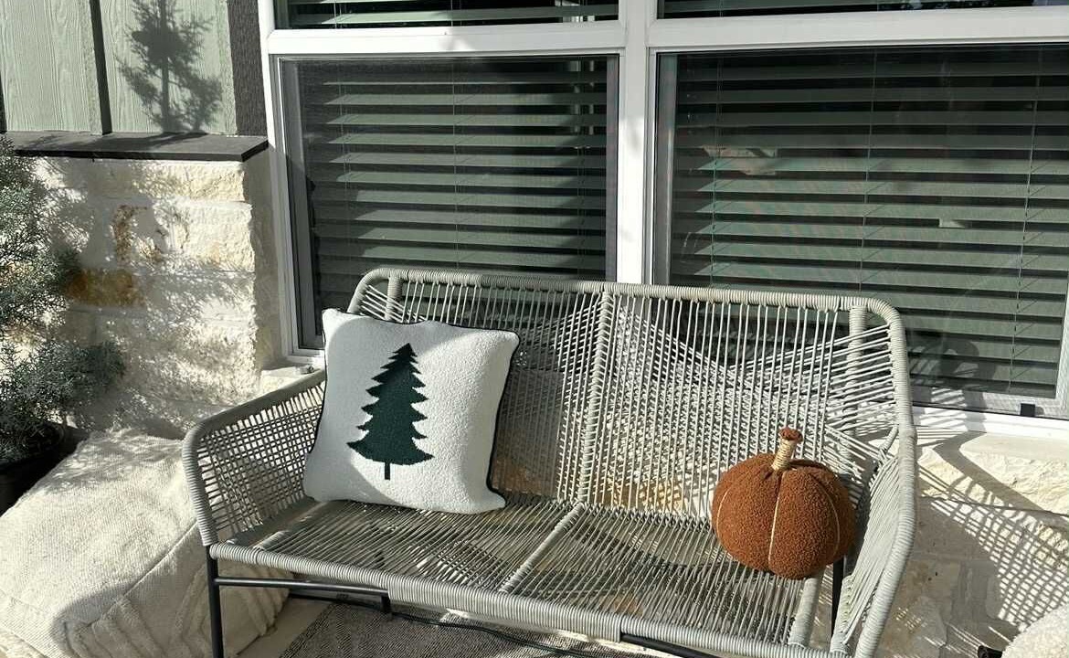 Photo of Patio Balcony in Spring Branch
