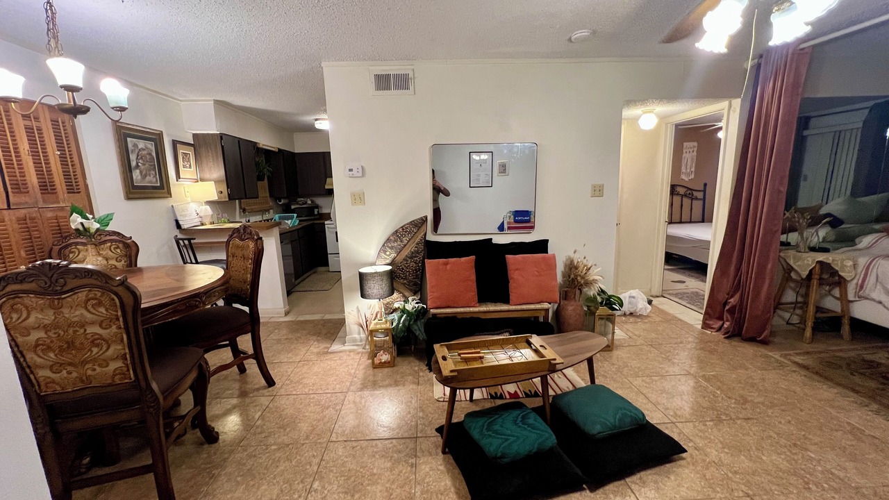 Photo of Bedroom in Northwest Los Angeles Heights