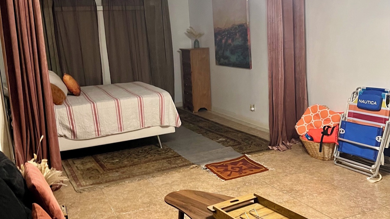 Photo of Bedroom in Northwest Los Angeles Heights