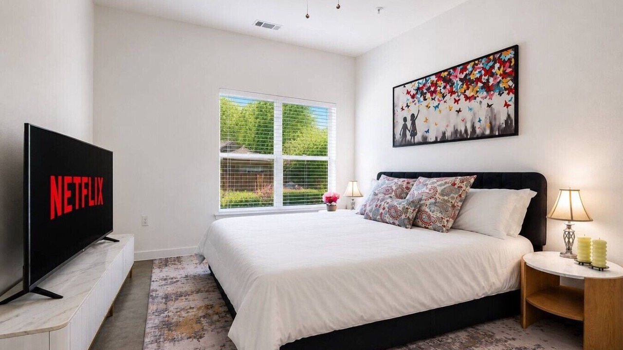 Photo of Bedroom in South Lamar