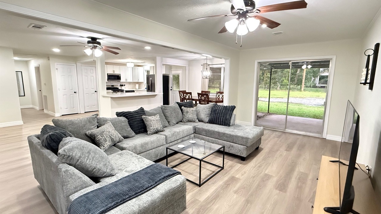 Photo of Livingroom in Voth
