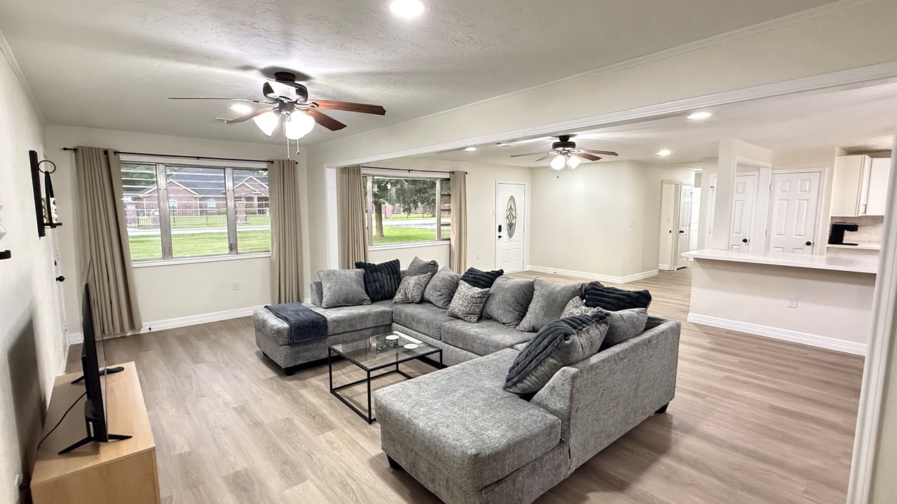 Photo of Livingroom in Voth