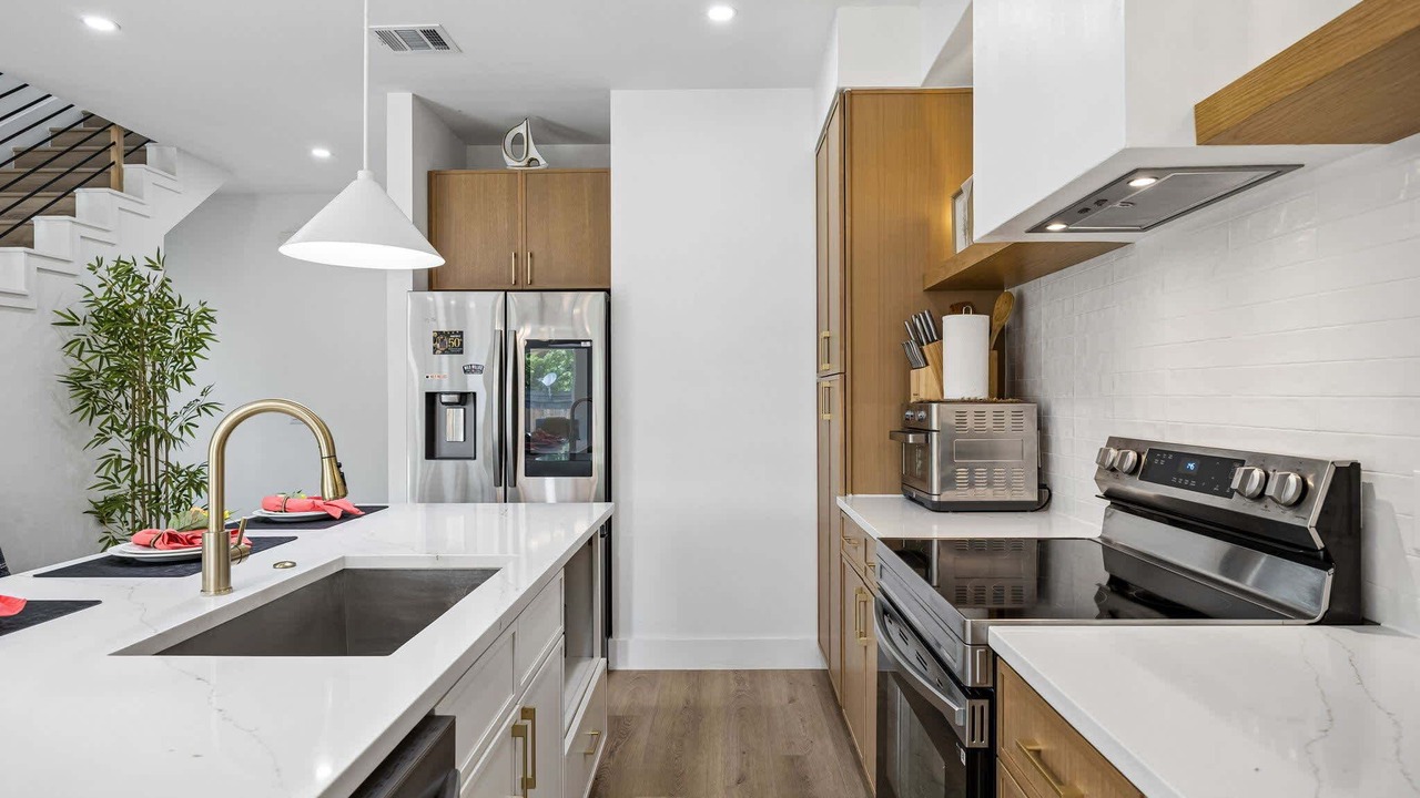 Photo of Kitchen in South Dallas - Fair Park