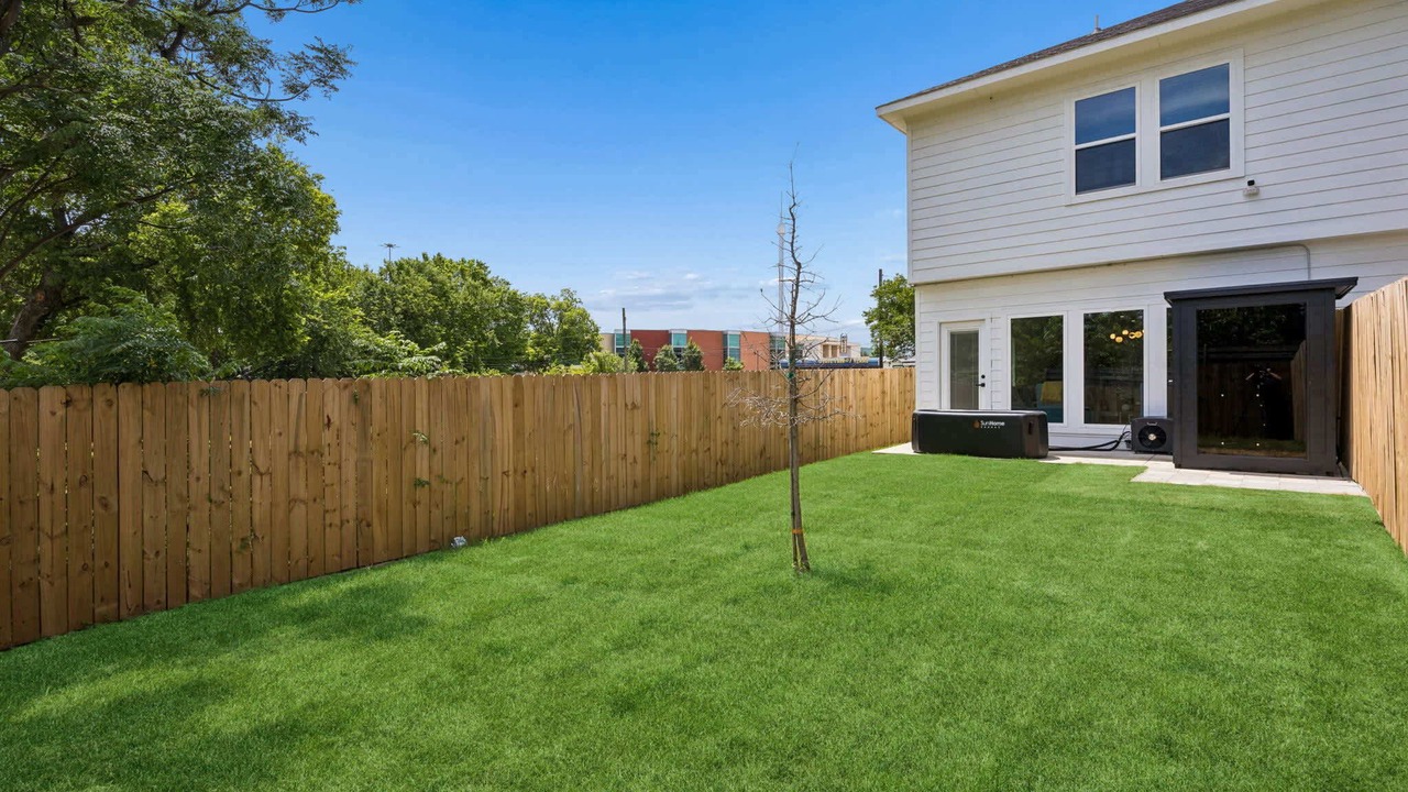 Photo of Patio Balcony in South Dallas - Fair Park