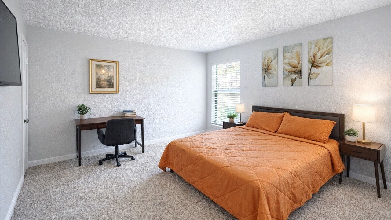 Photo of Bedroom in Addison
