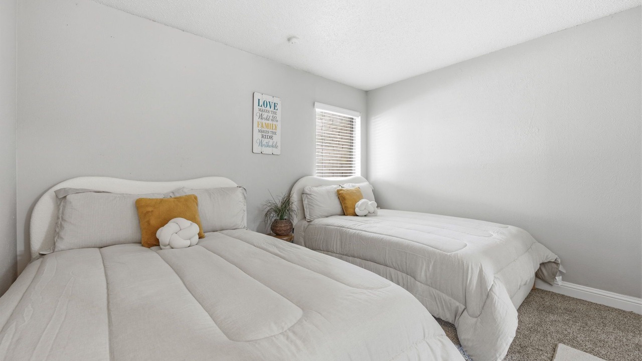 Photo of Bedroom in Addison