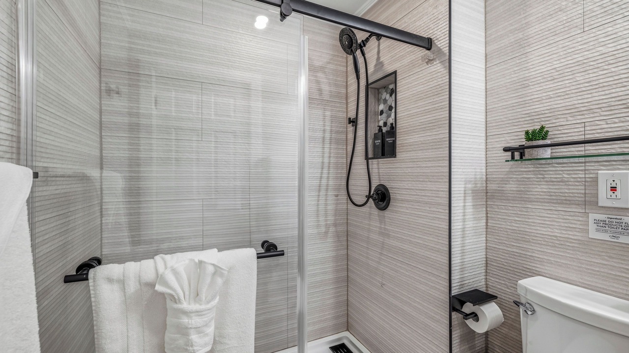 Photo of Bathroom in Eggertsville