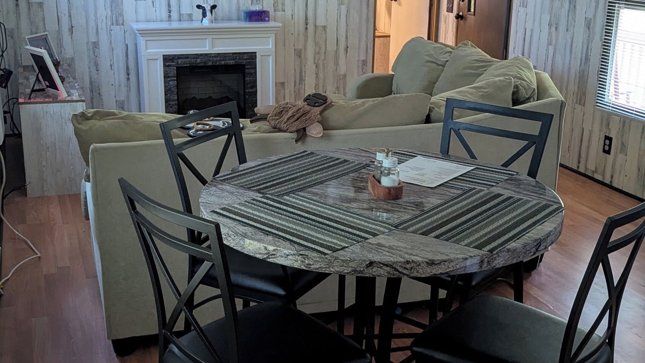 Photo of Livingroom in Gladstone