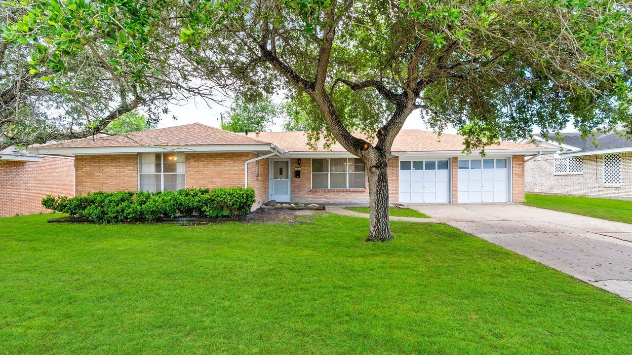 Photo of Outdoor in South Side