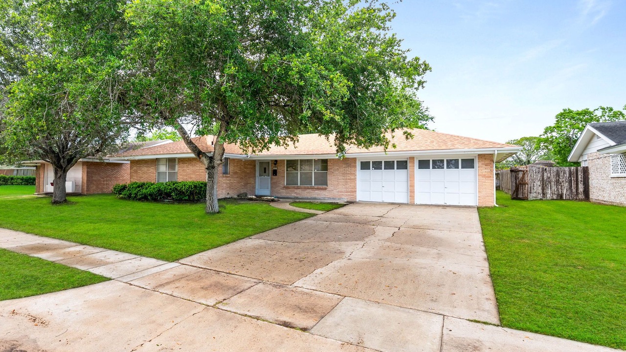 Photo of Outdoor in South Side