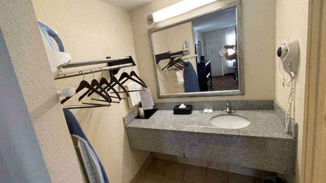 Photo of Bathroom in Central Oklahoma City
