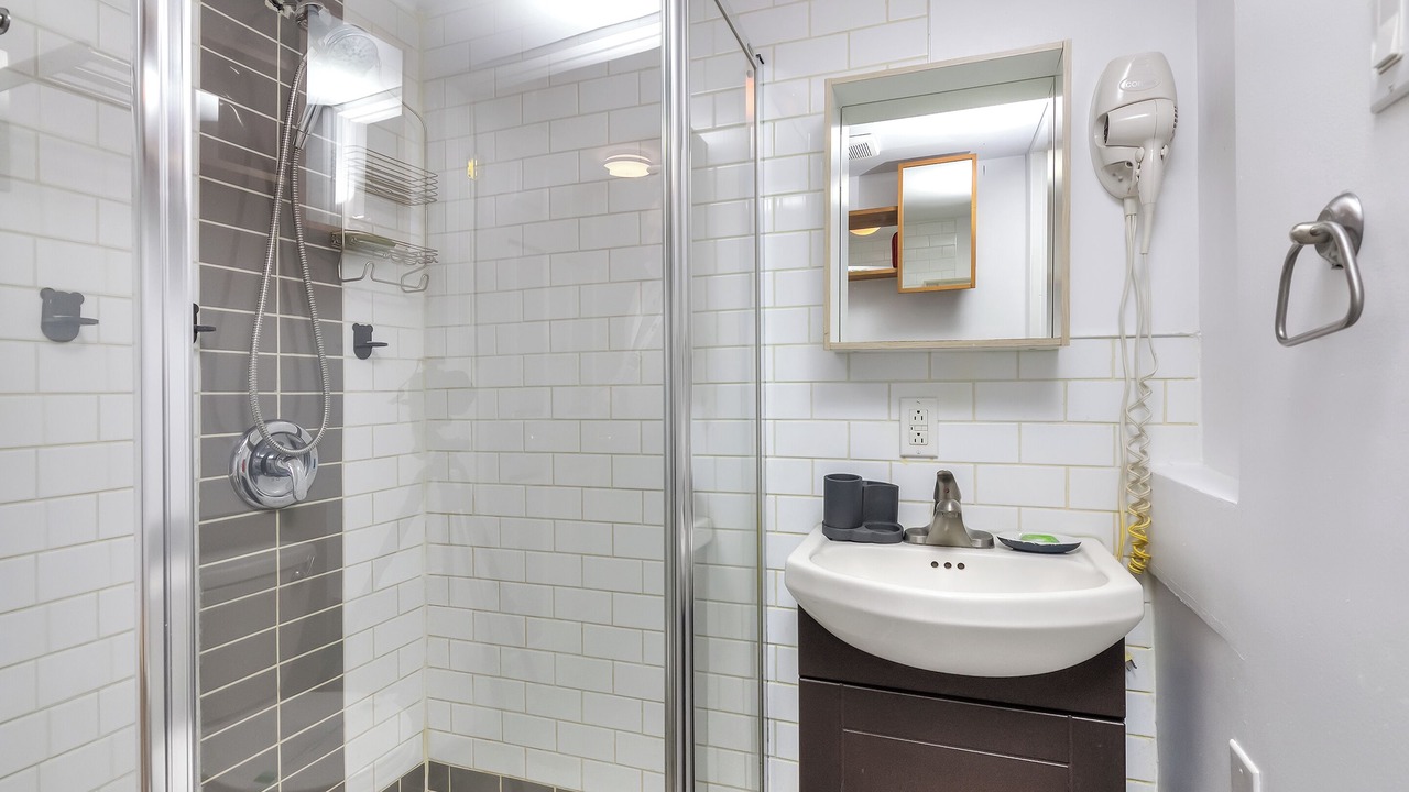 Photo of Bathroom in Ville-Marie