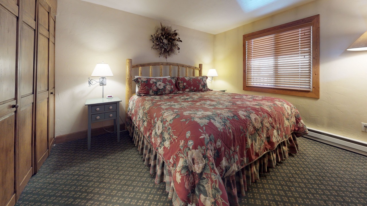 Photo of Bedroom in Vail