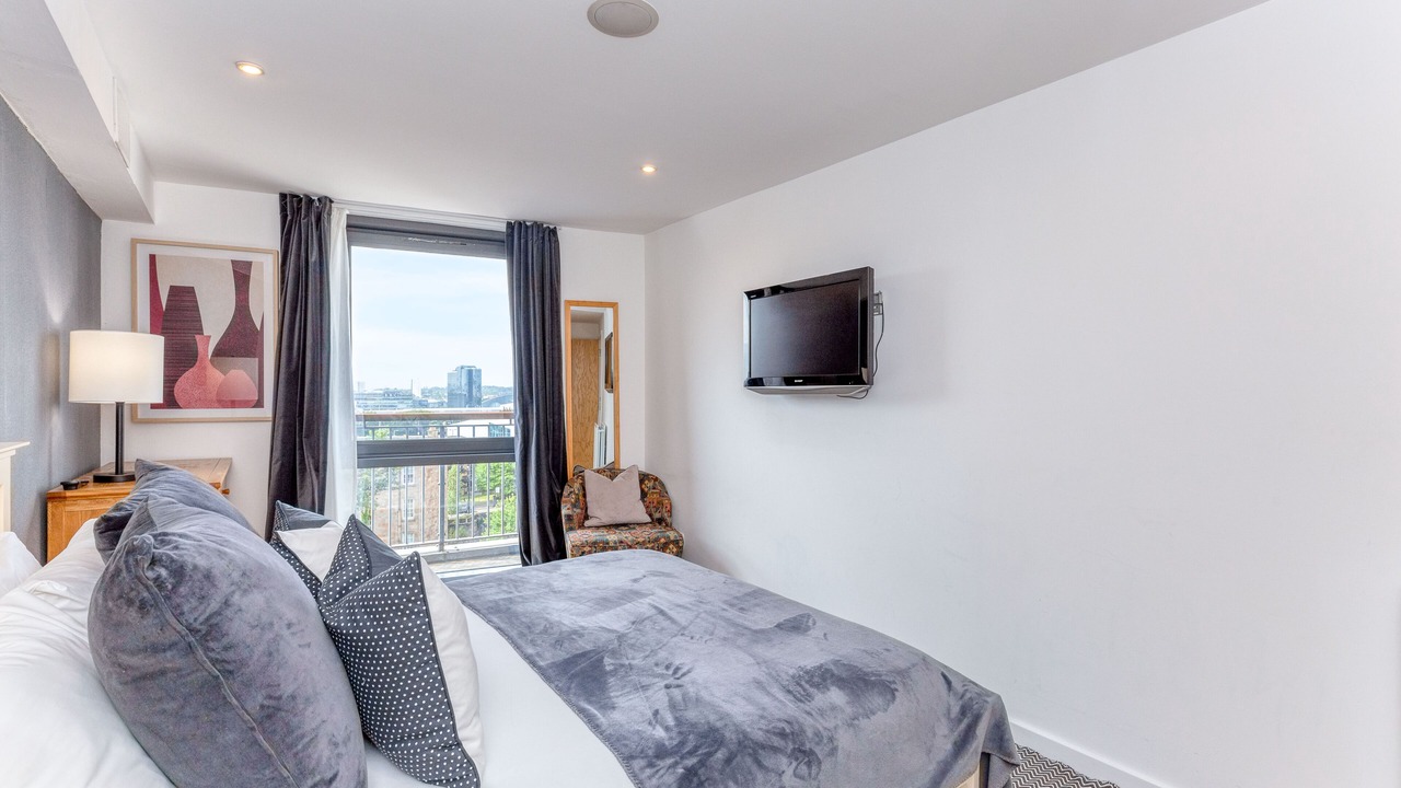 Photo of Bedroom in Finnieston