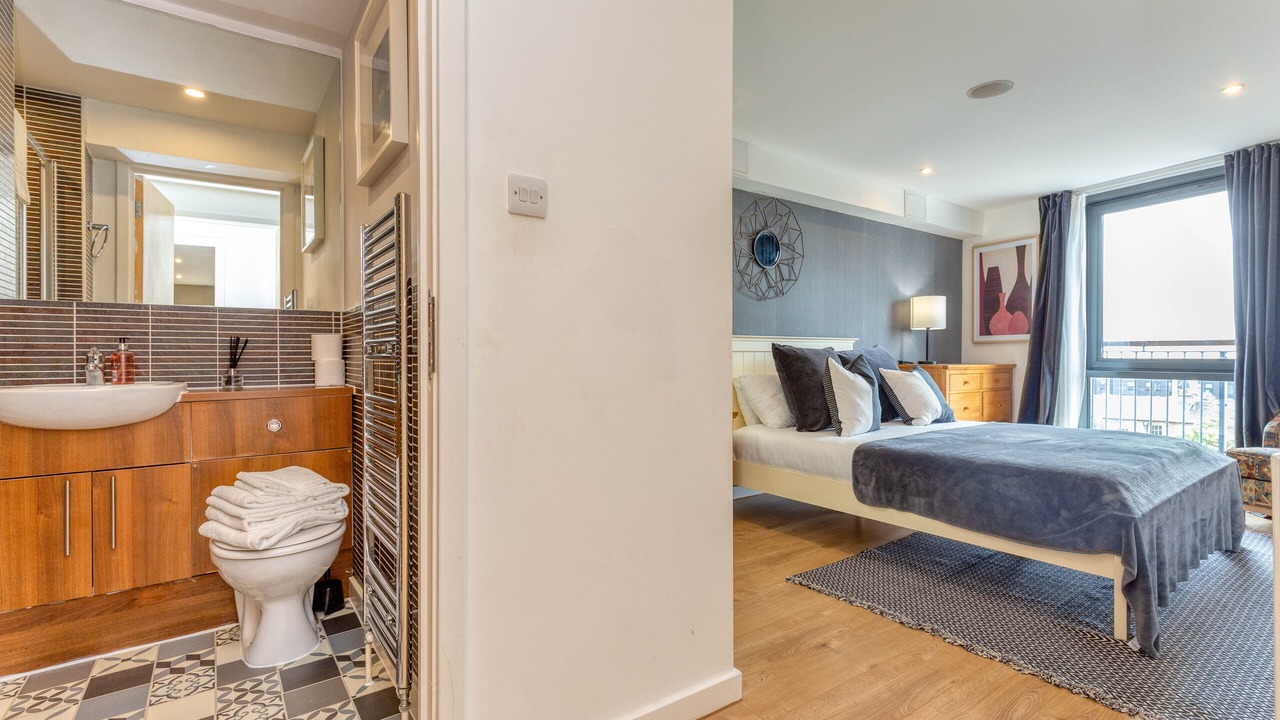 Photo of Bedroom in Finnieston