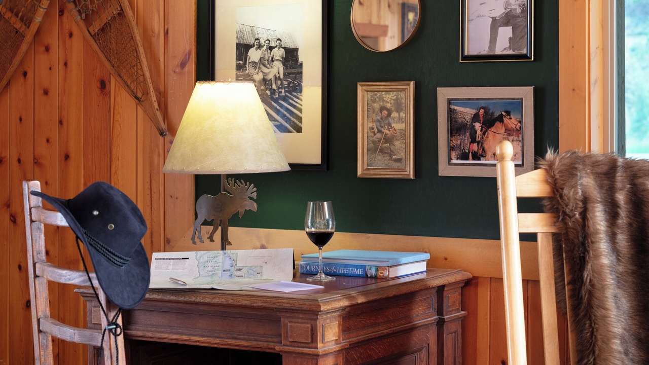 Photo of Others in Victor