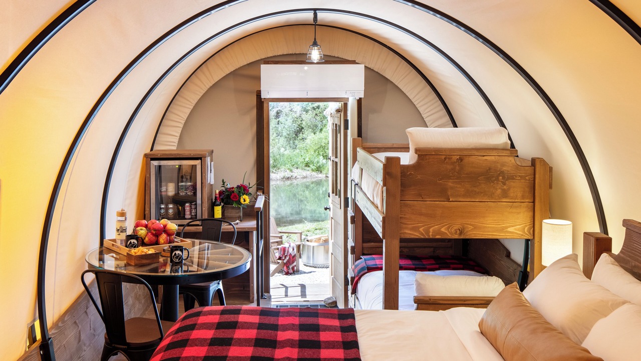 Photo of Bedroom in Victor