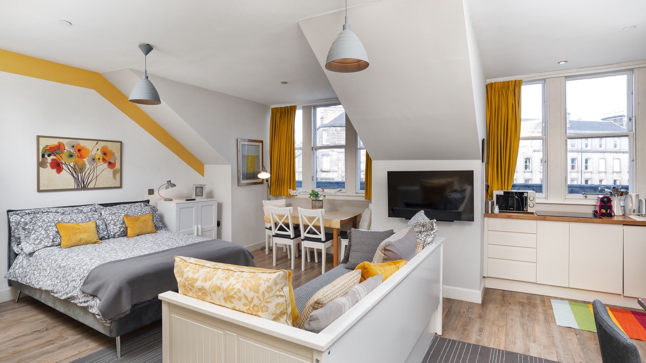 Photo of Bedroom in West End