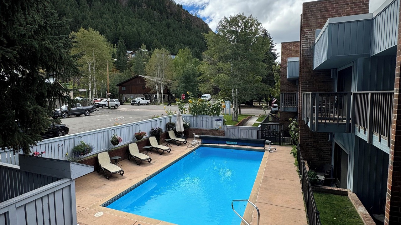 Photo of Patio Balcony in West End