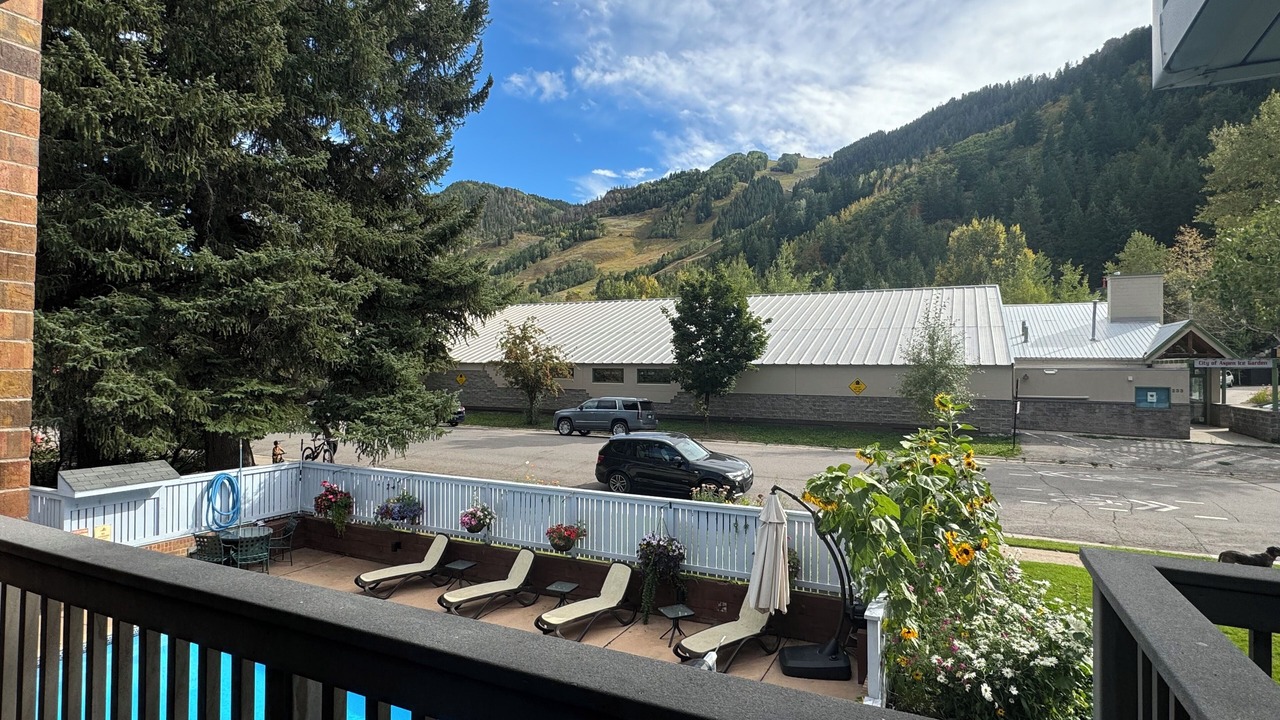 Photo of Patio Balcony in West End