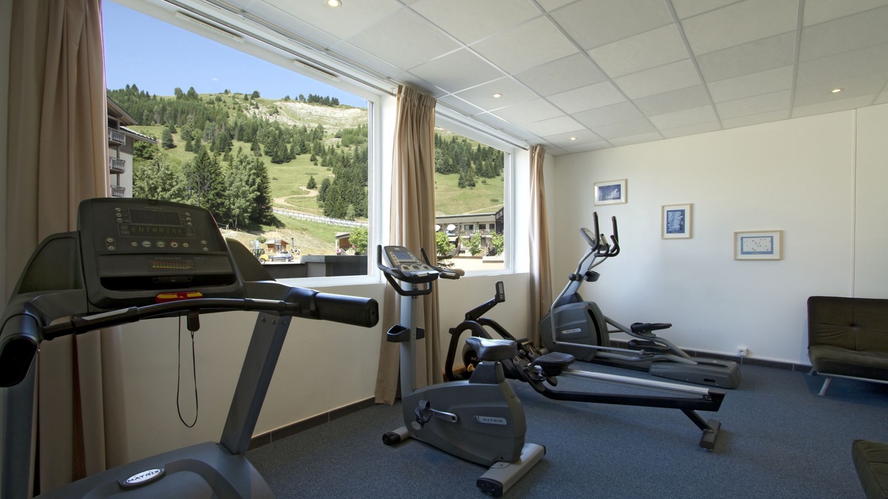 Photo of Others in Auris