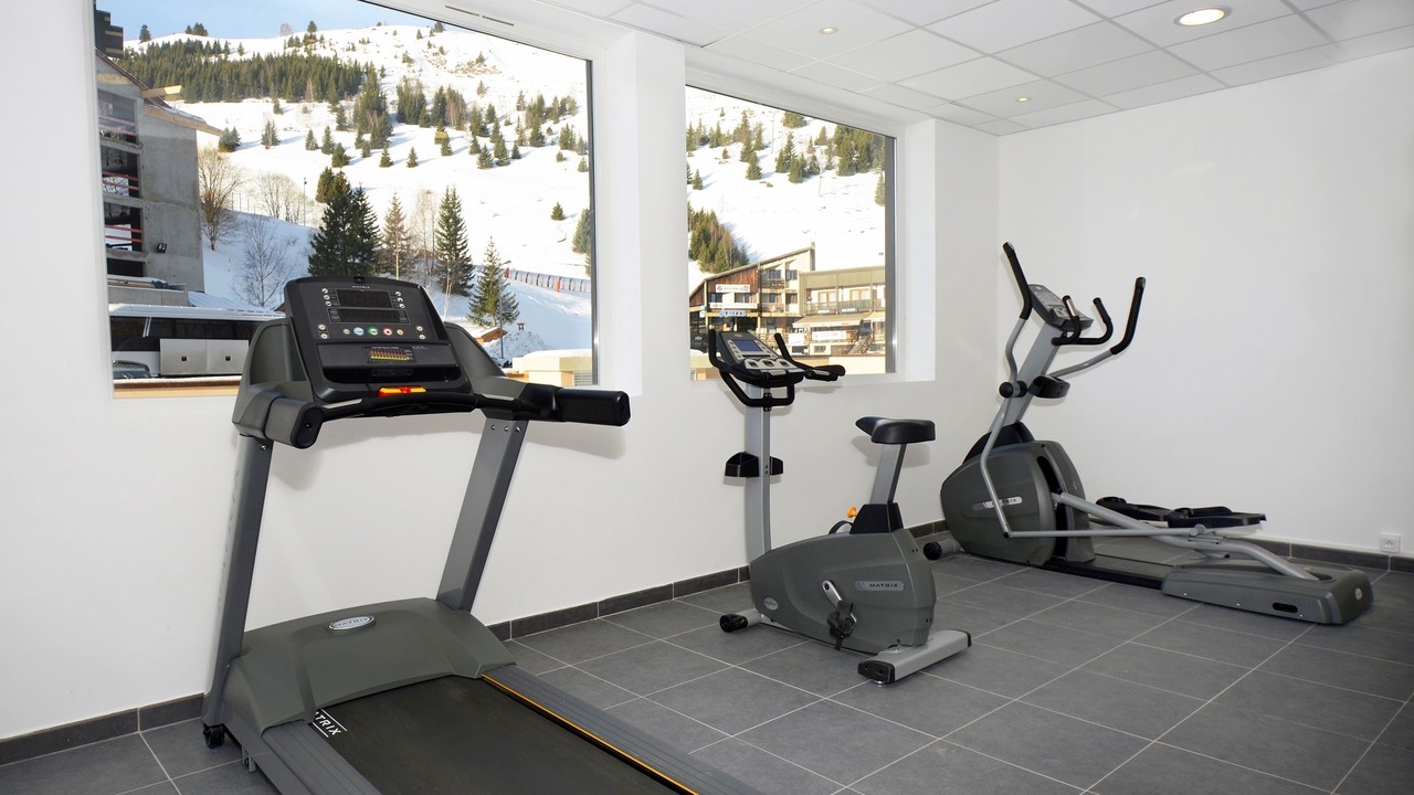 Photo of Others in Auris