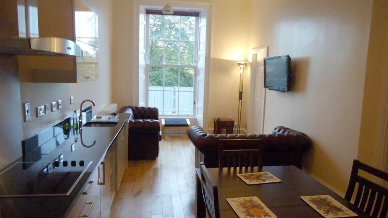 Photo of Livingroom in Central Aberdeen