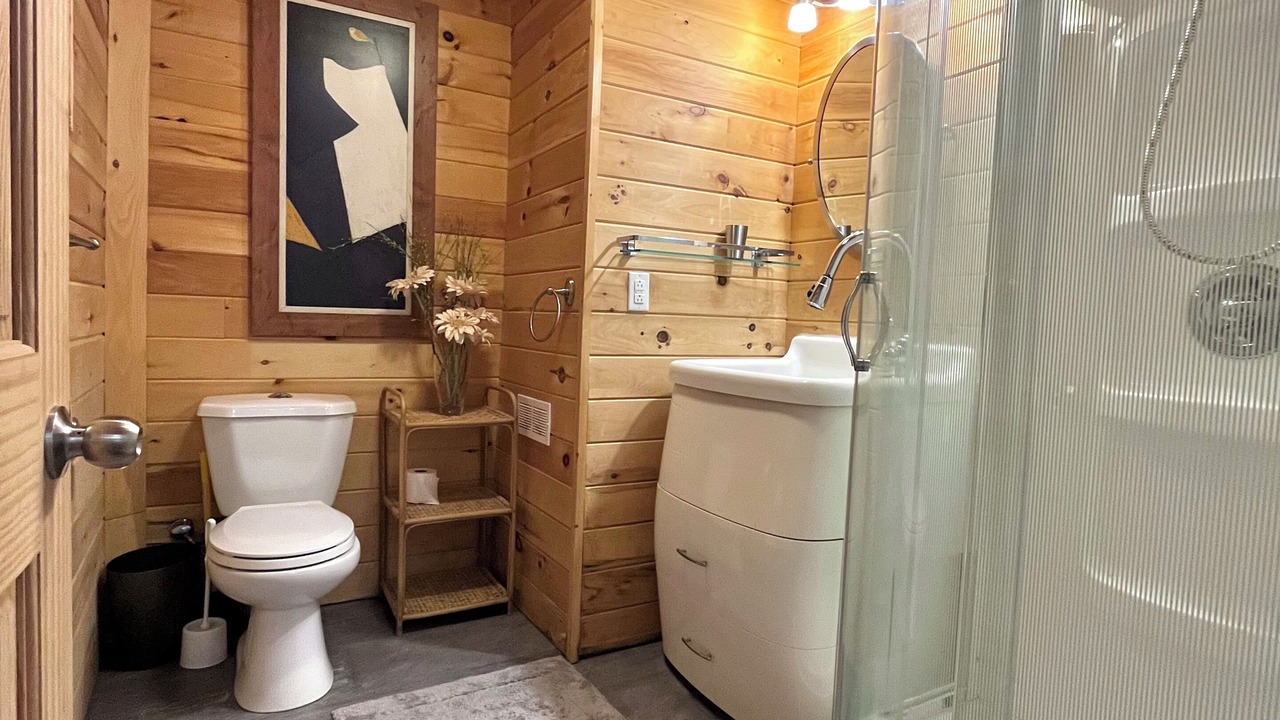 Photo of Bathroom in Torbay