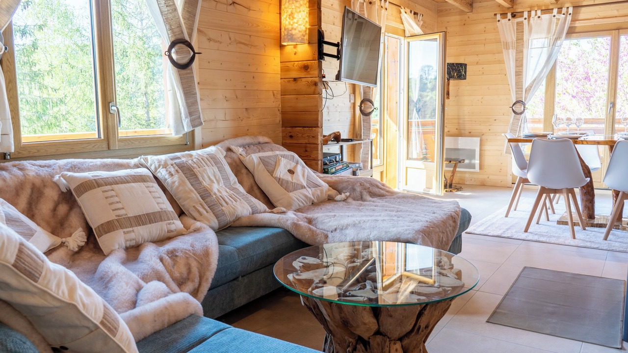 Photo of Livingroom in Baresia-sur-l'Ain