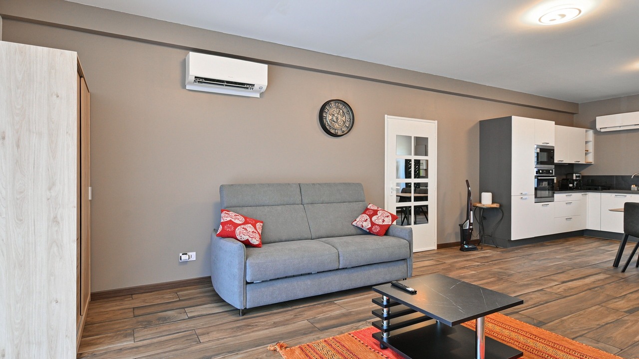 Photo of Livingroom in Vieugy