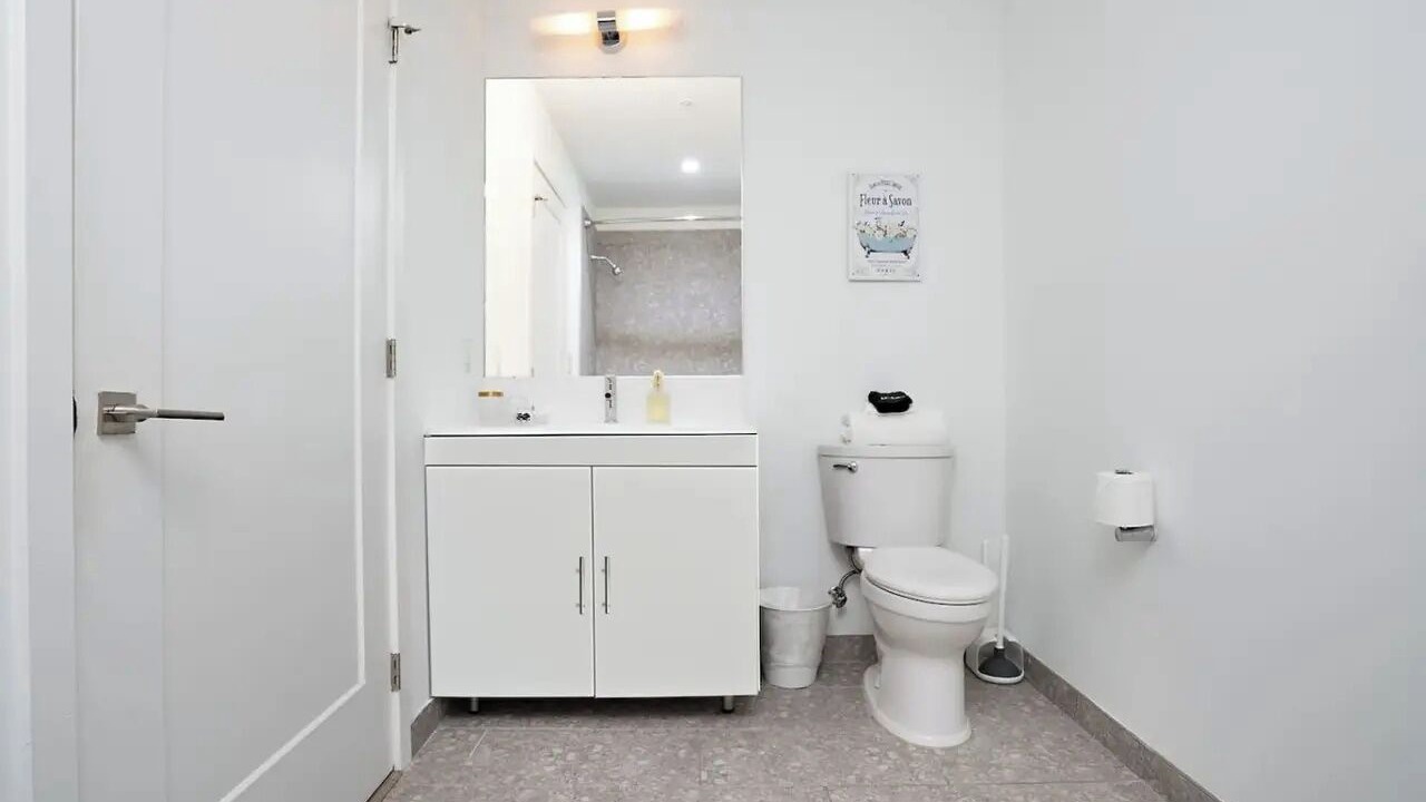 Photo of Bathroom in Hoboken