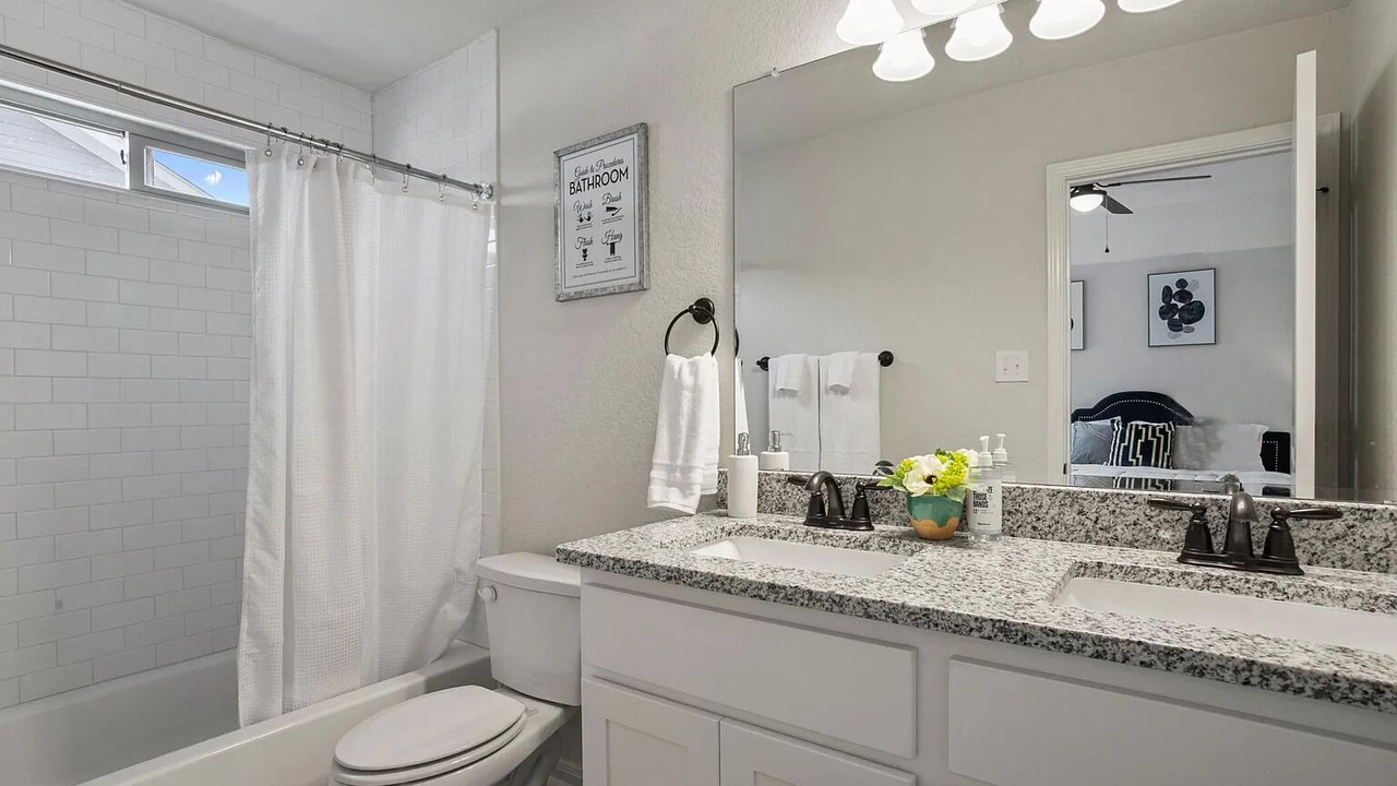 Photo of Bathroom in West San Antonio