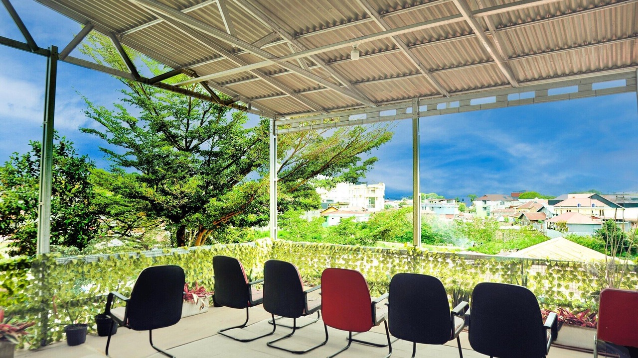 Photo of Patio Balcony in Bukittinggi