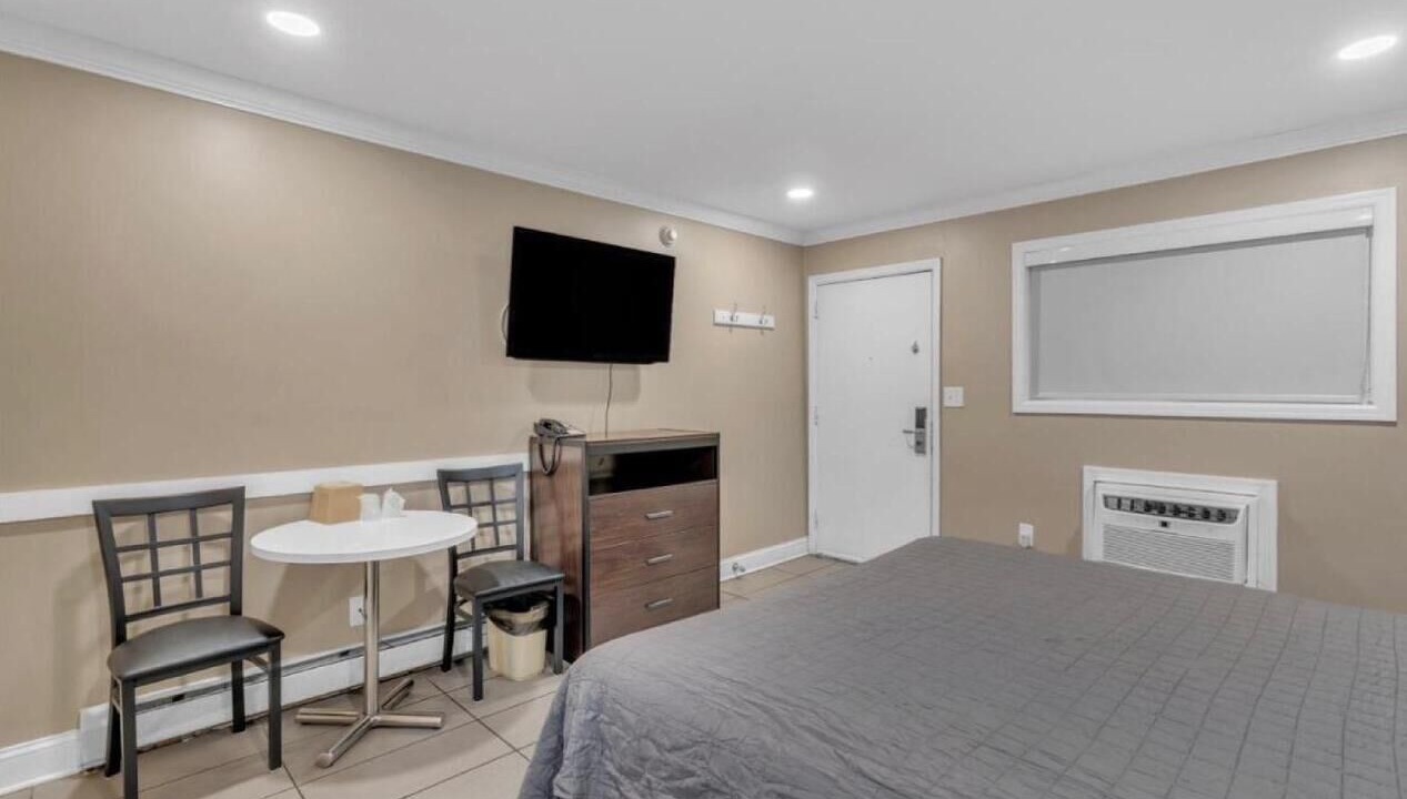Photo of Bedroom in Linden