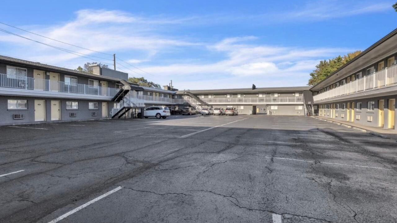 Photo of Outdoor in Linden