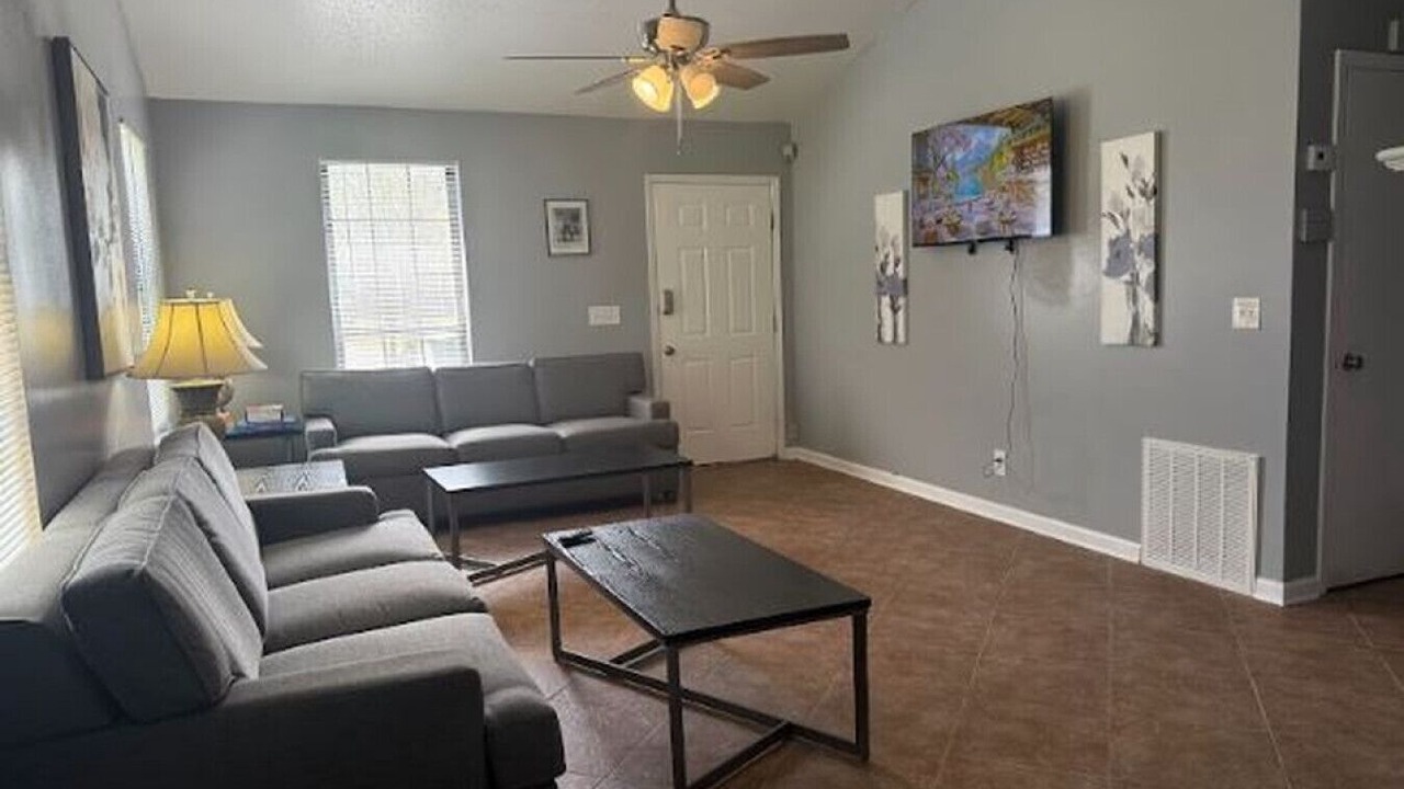 Photo of Livingroom in Southside