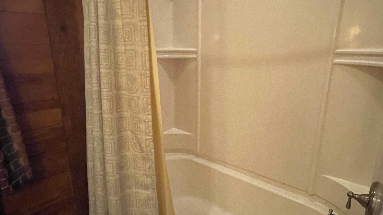 Photo of Bathroom in Silver Springs