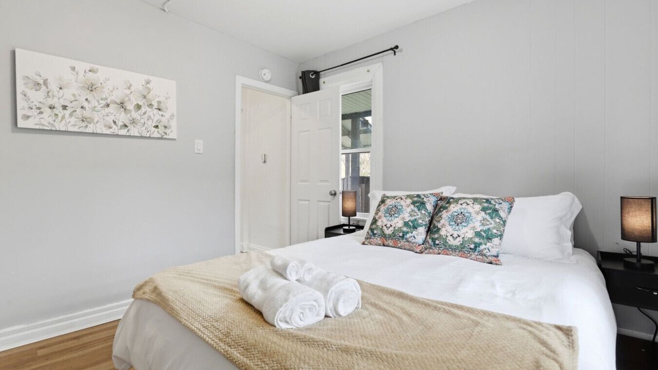 Photo of Bedroom in Sandwich Towne