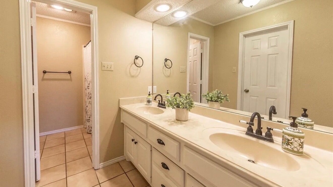 Photo of Bathroom in Lubbock