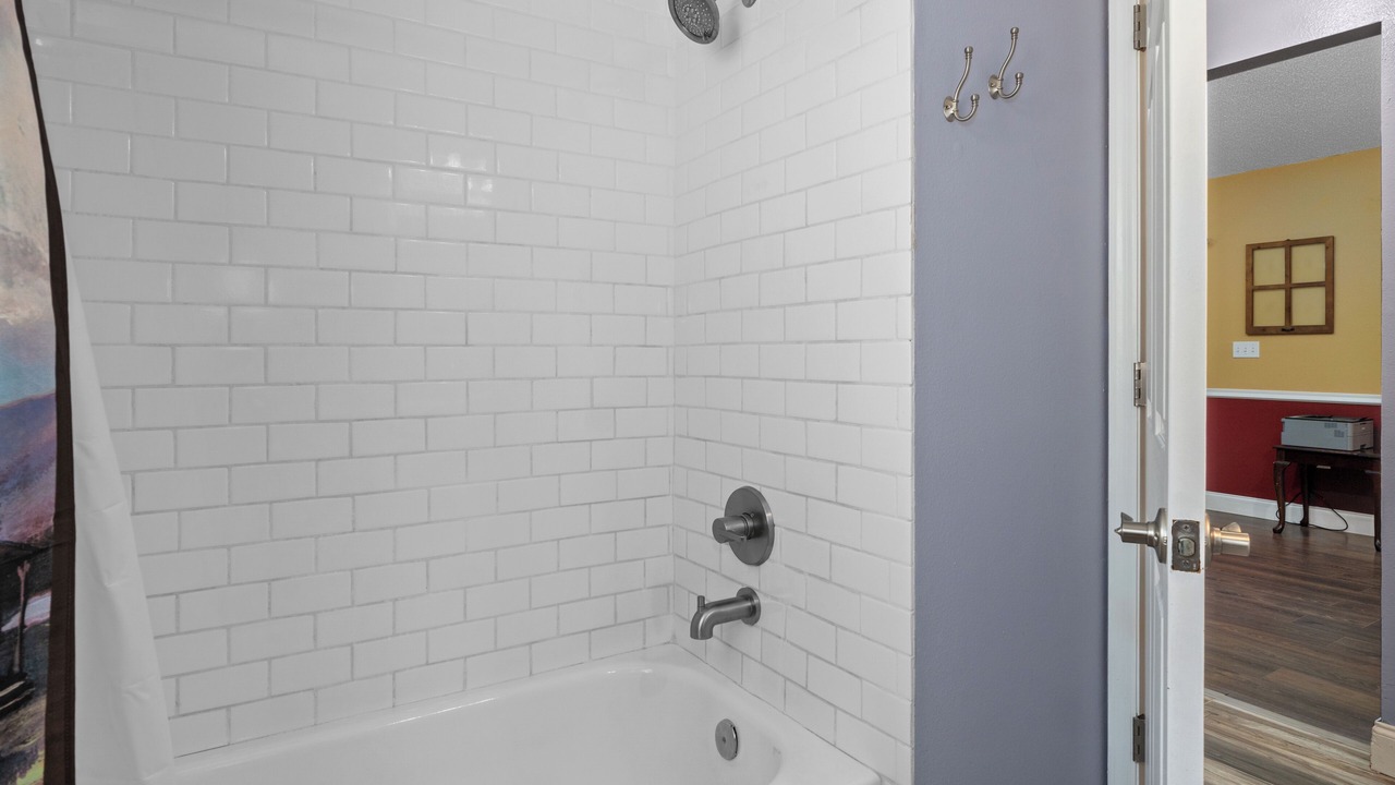 Photo of Bathroom in Lake in the Woods