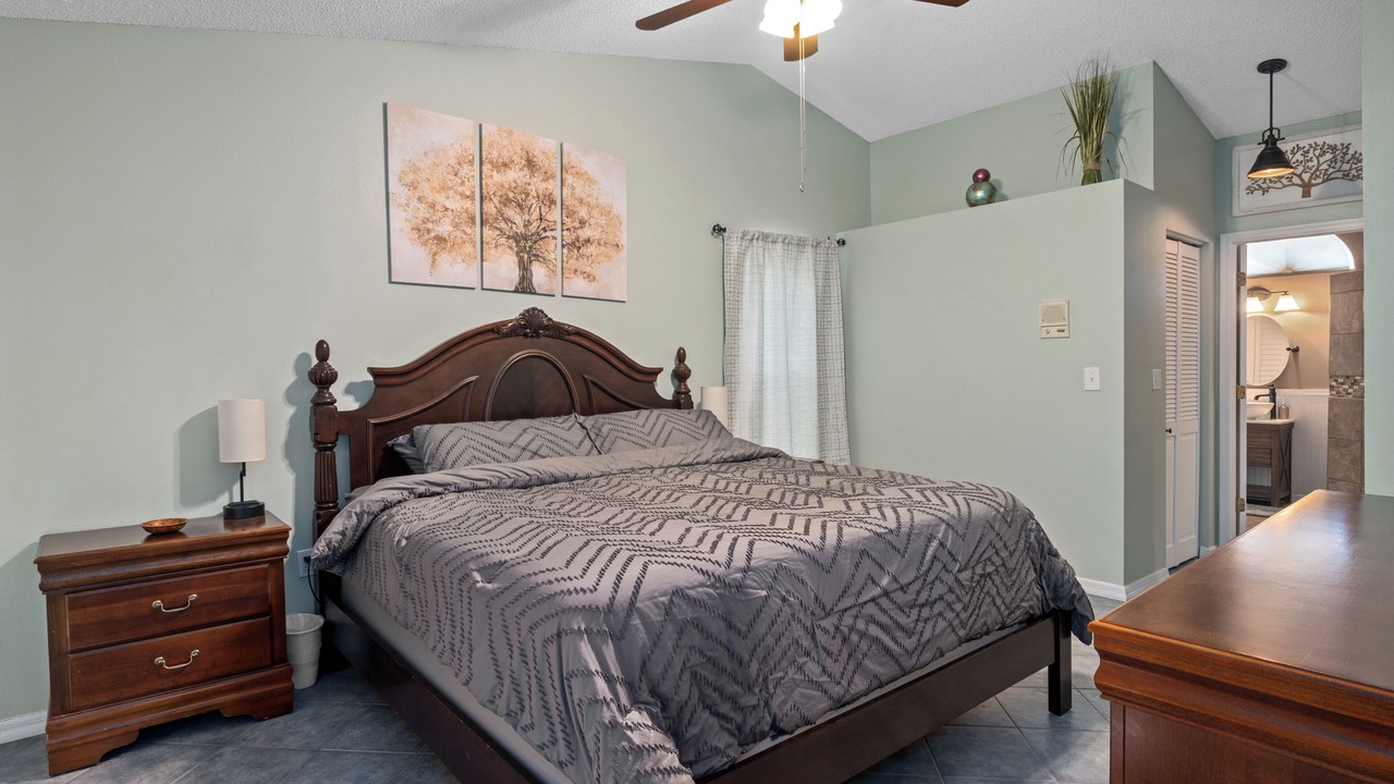 Photo of Bedroom in Lake in the Woods
