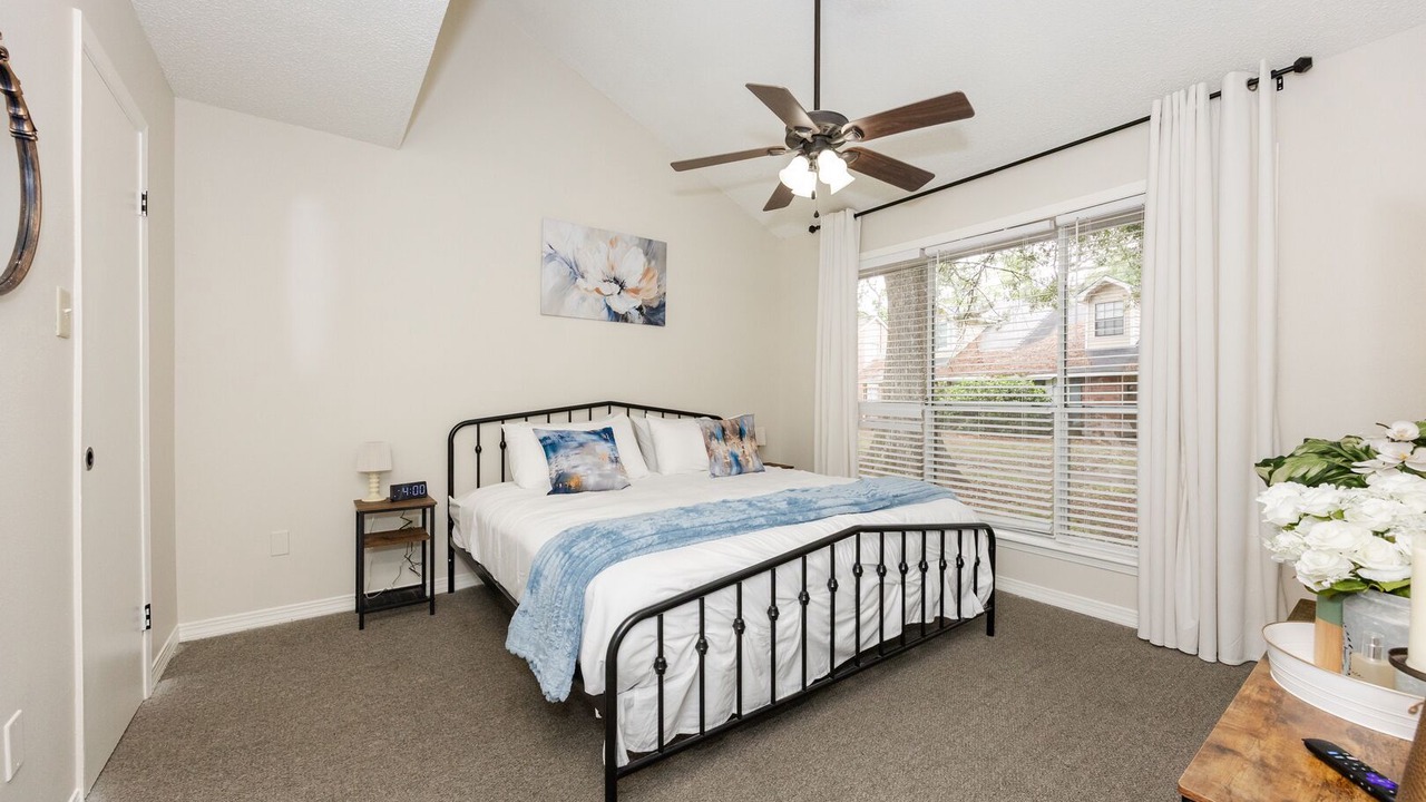 Photo of Bedroom in Highlands - Perkins