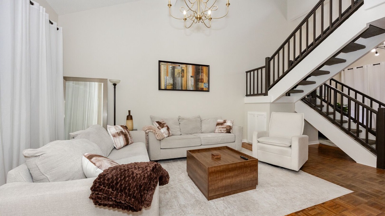 Photo of Livingroom in Highlands - Perkins