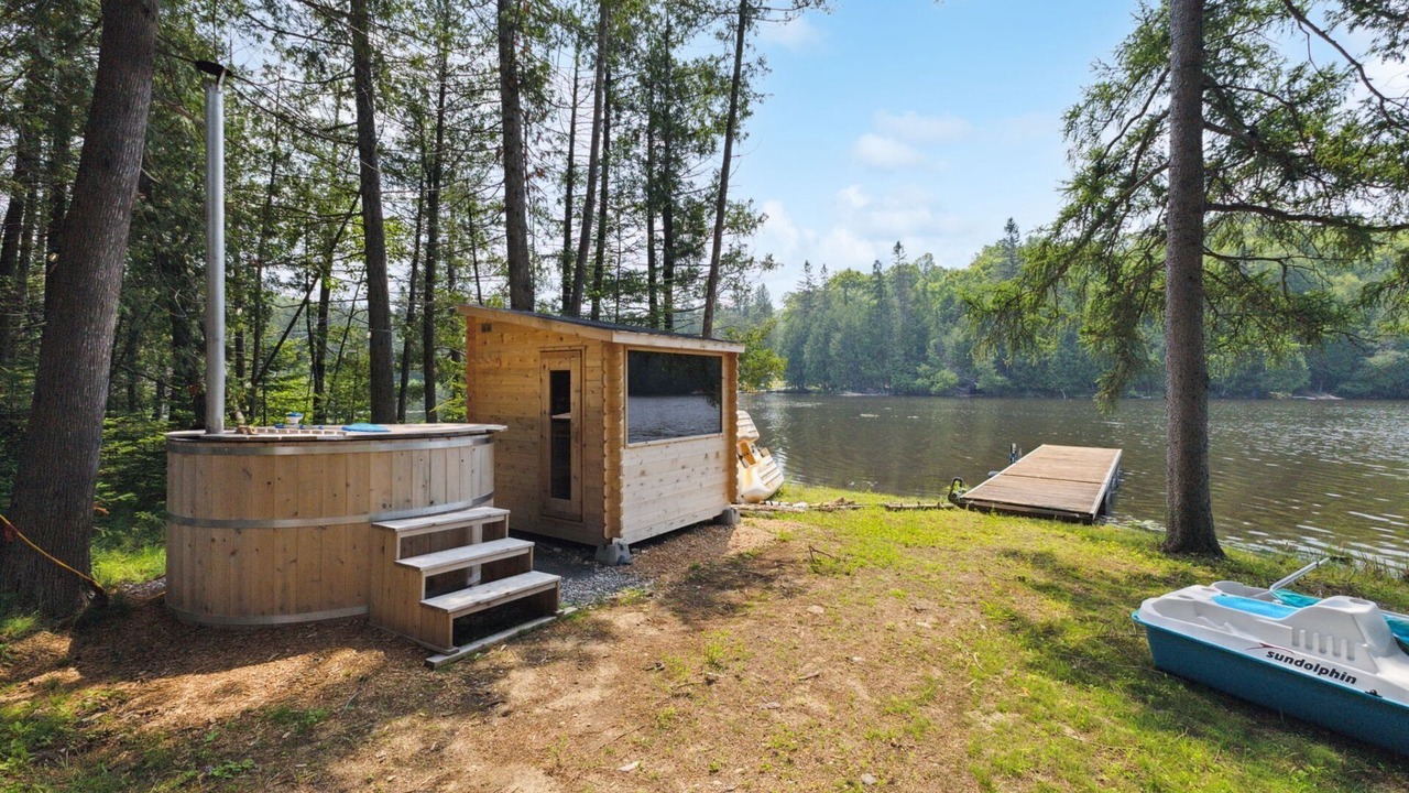 Photo of Outdoor in Low