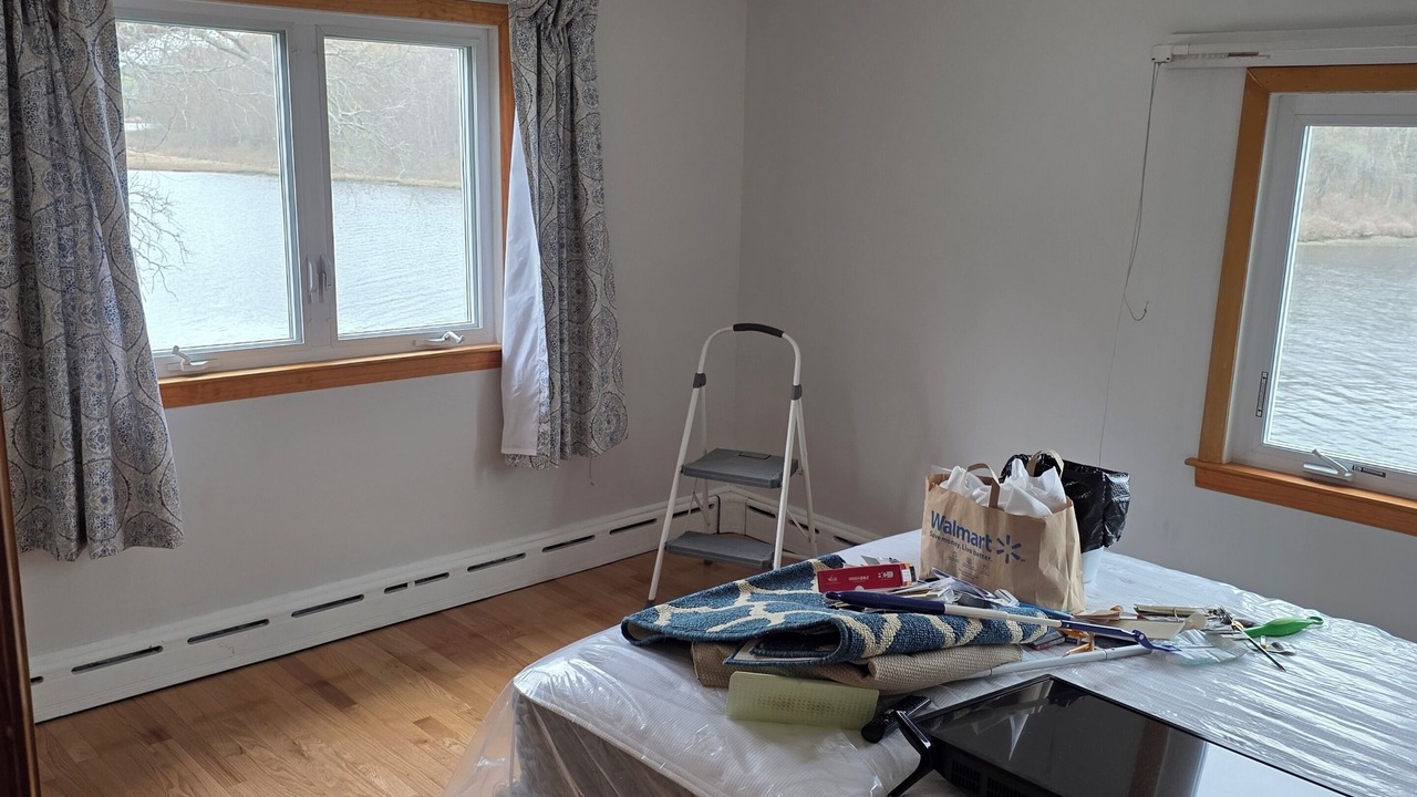 Photo of Bedroom in Gilman